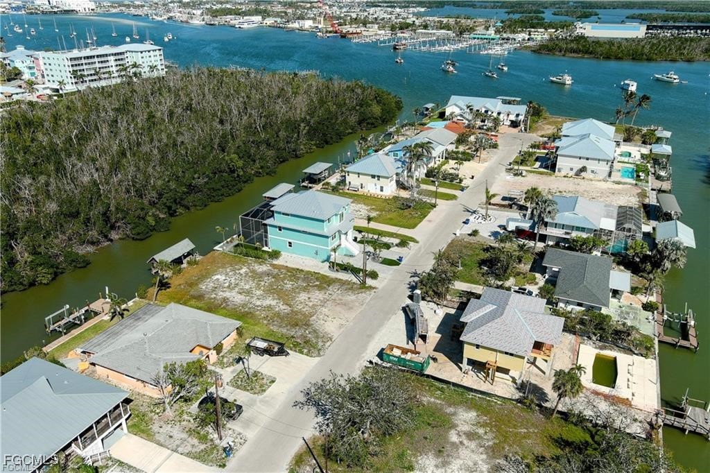 175 Tropical Shores Way 177 Property Photo 19