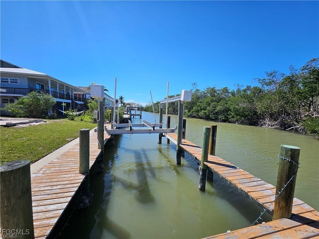 175 Tropical Shores Way 177 Property Photo 20