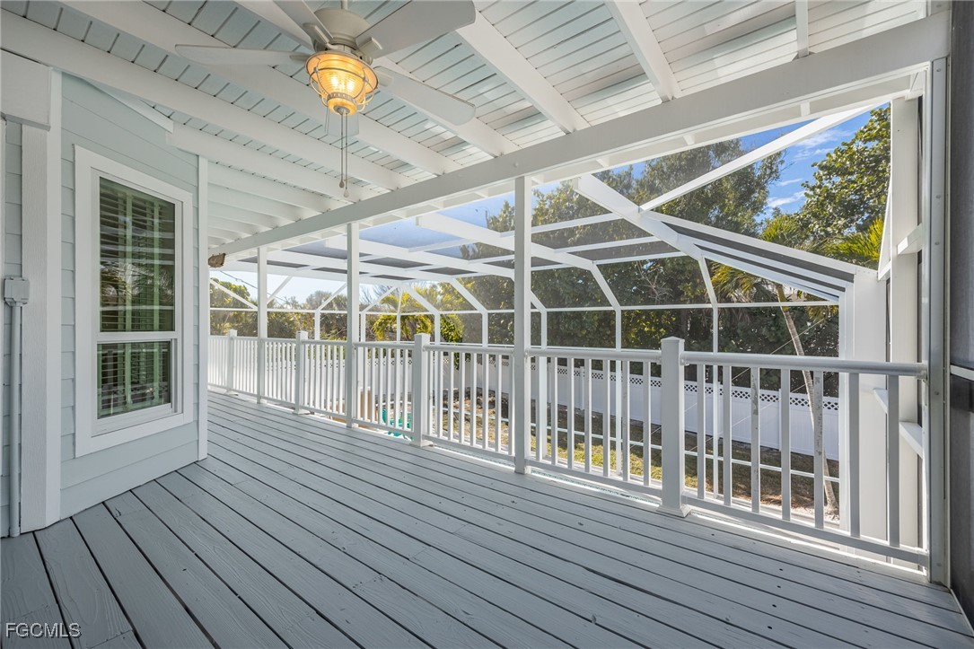 424 Lagoon Dr Property Photo 32