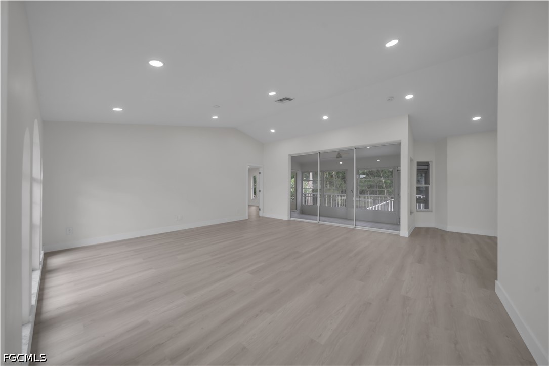 14441 Pine Lily Dr Property Photo 6