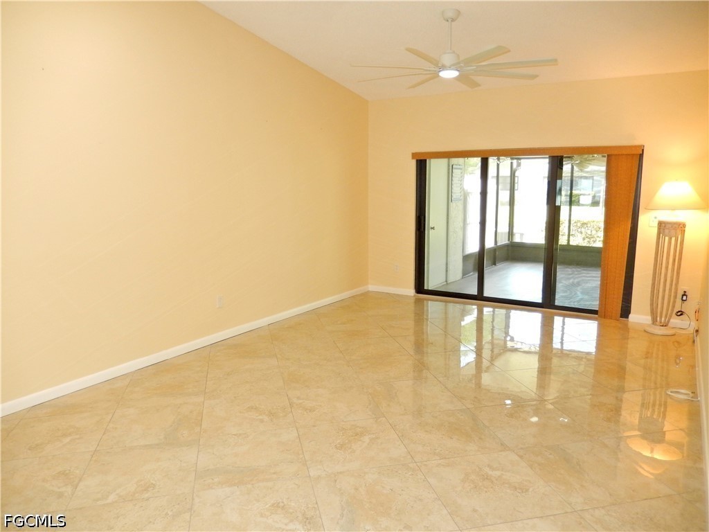 9620 Villa Dr 4 Property Photo 13