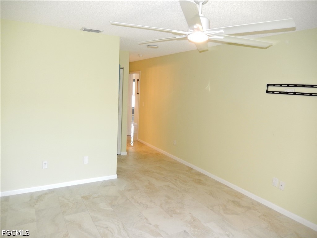 9620 Villa Dr 4 Property Photo 23