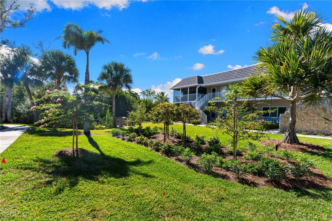 601 Periwinkle Way C-5 Property Photo 1