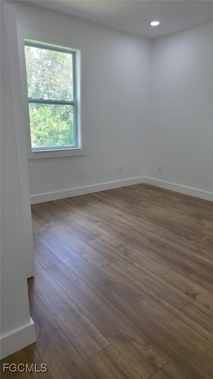 5005 Eifel Ln Property Photo 9