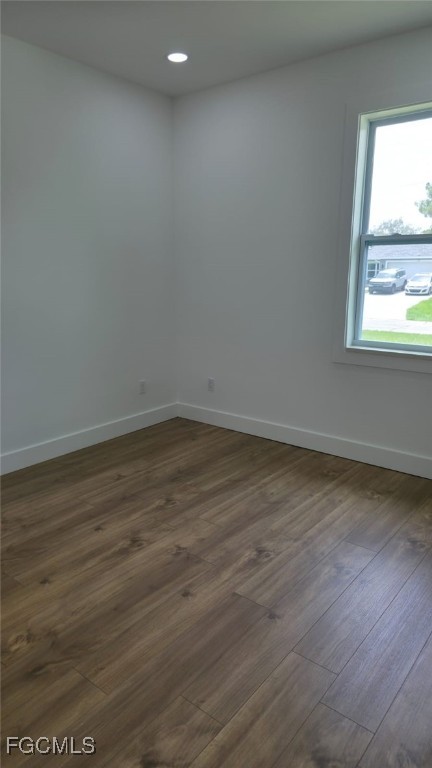 5005 Eifel Ln Property Photo 12