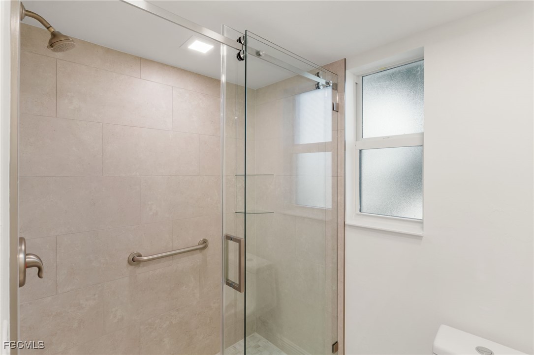 3049 W Gulf Dr 101 Property Photo 23