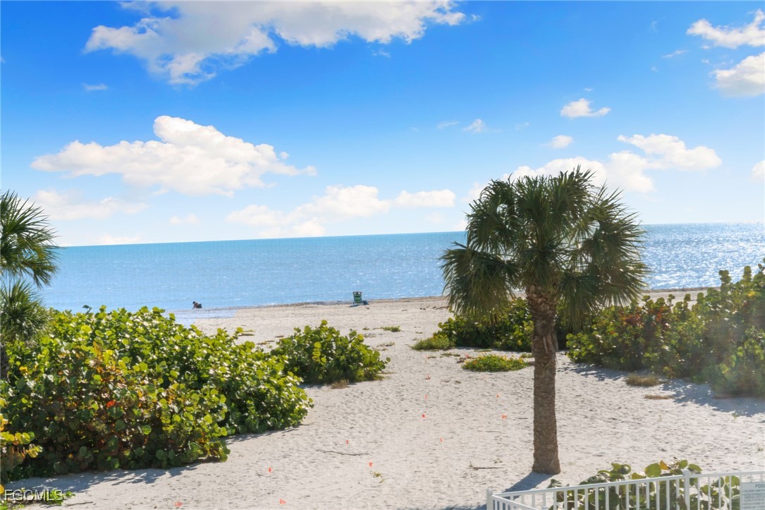 3049 W Gulf Dr 101 Property Photo 29
