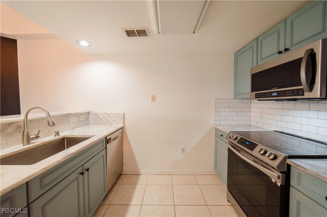 1771 Four Mile Cove Pkwy 1031 Property Photo 8