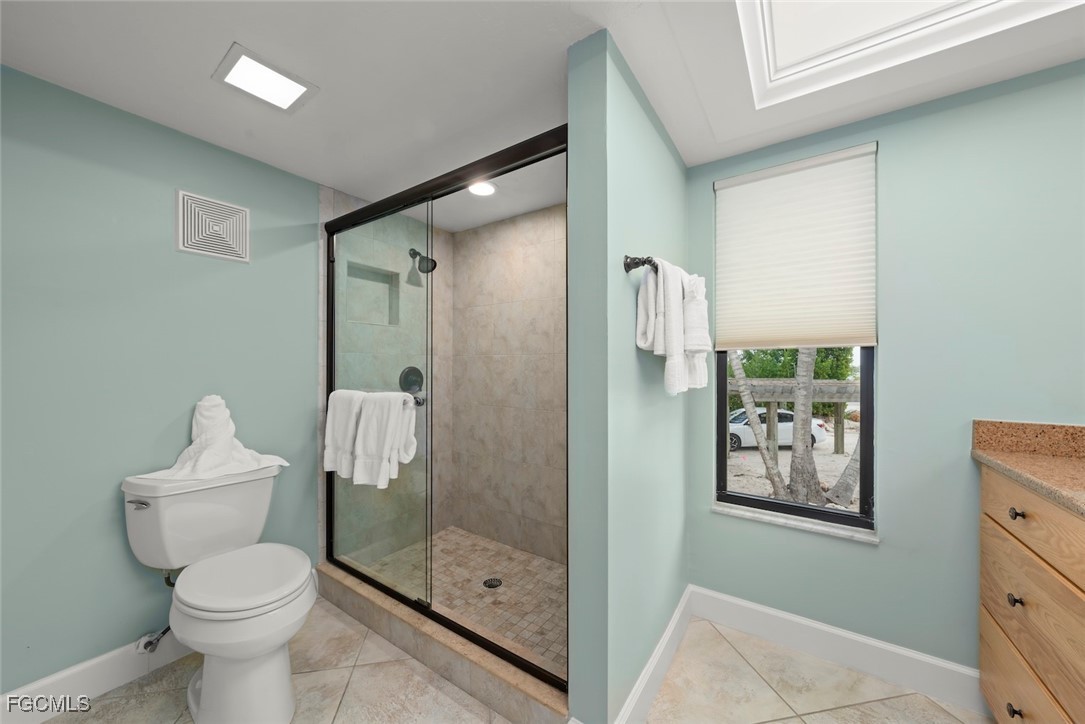 6 Beach Homes Property Photo 24