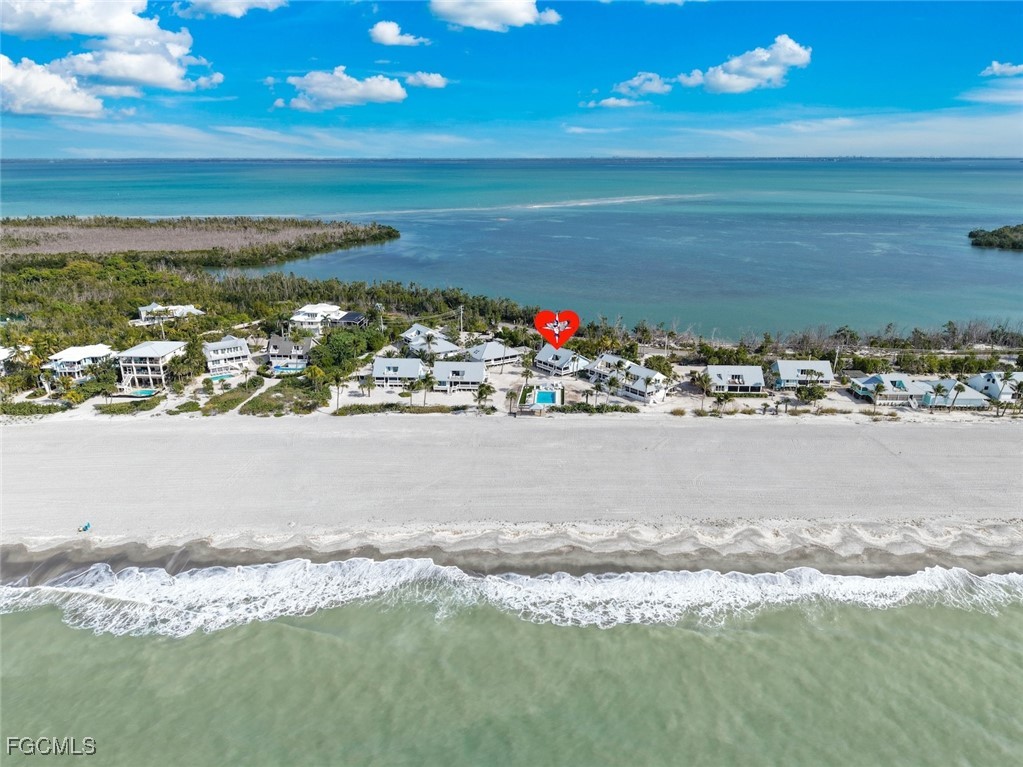 6 Beach Homes Property Photo 43