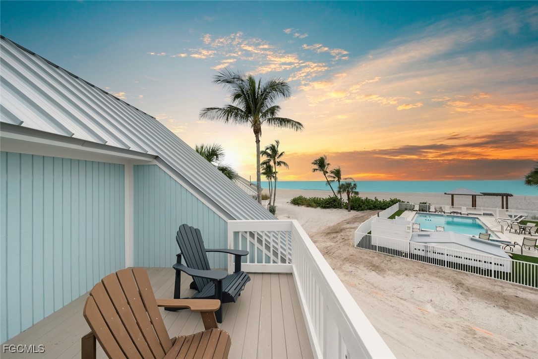6 Beach Homes Property Photo 46