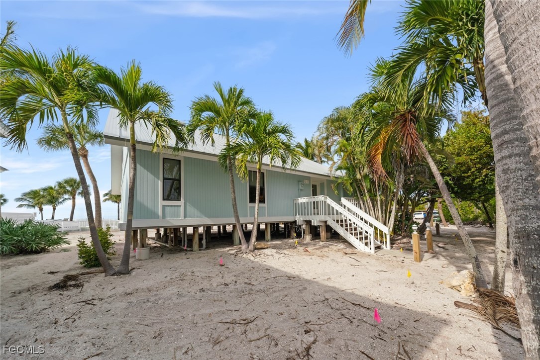 6 Beach Homes Property Photo 50