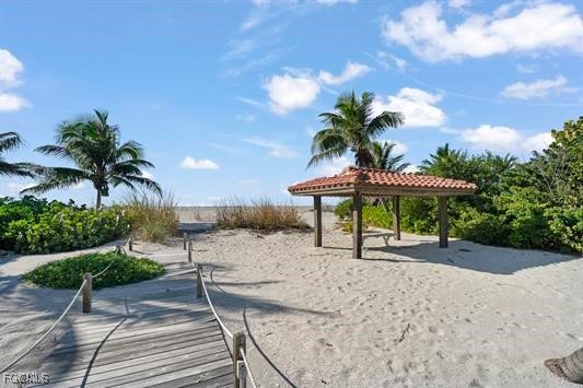 16632 Captiva Dr Property Photo 15