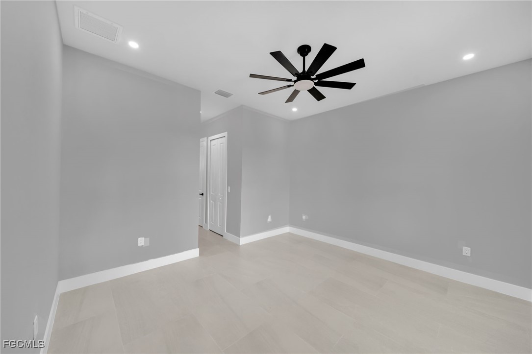 1002 Kanuga St E Property Photo 17