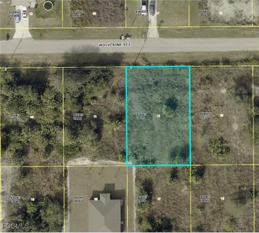 828 Wolverine ST E Property Photo 1