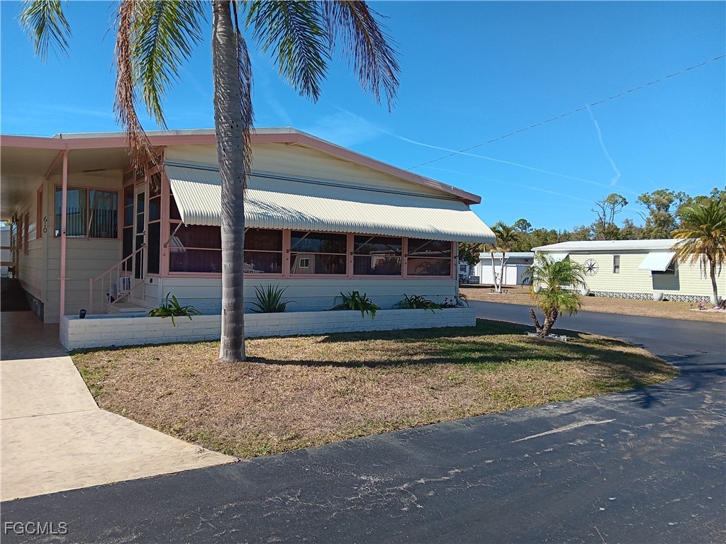 610 Friendly Pl Property Photo 1