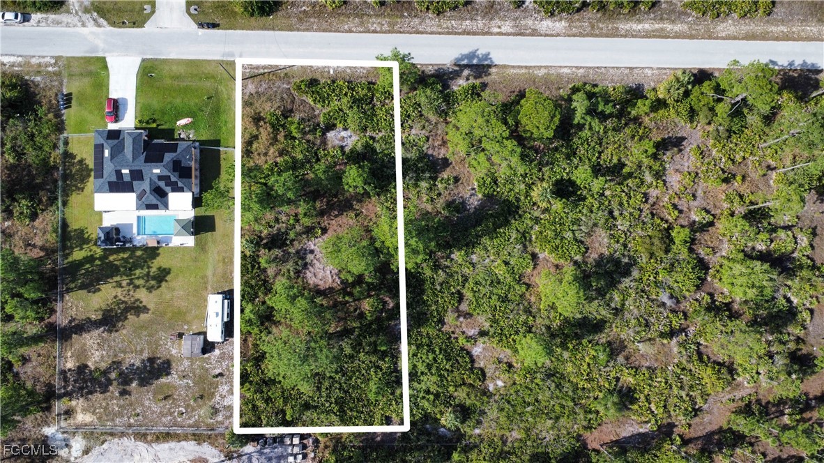 1306 Edison Ave Property Photo 3