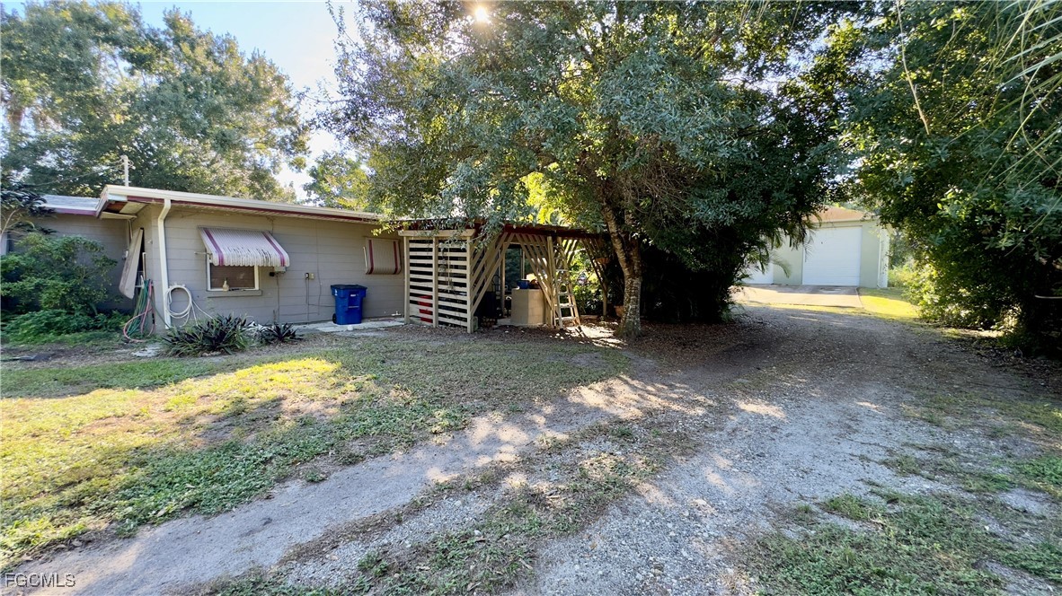 253 W Mariana Ave Property Photo 21