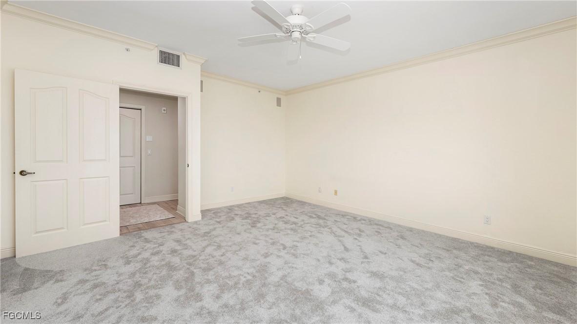 14811 Laguna Dr 202 Property Photo 13