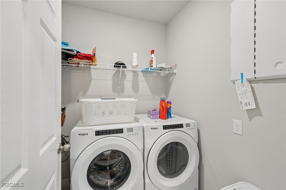 2841 Pillar Coral Ln Property Photo 13