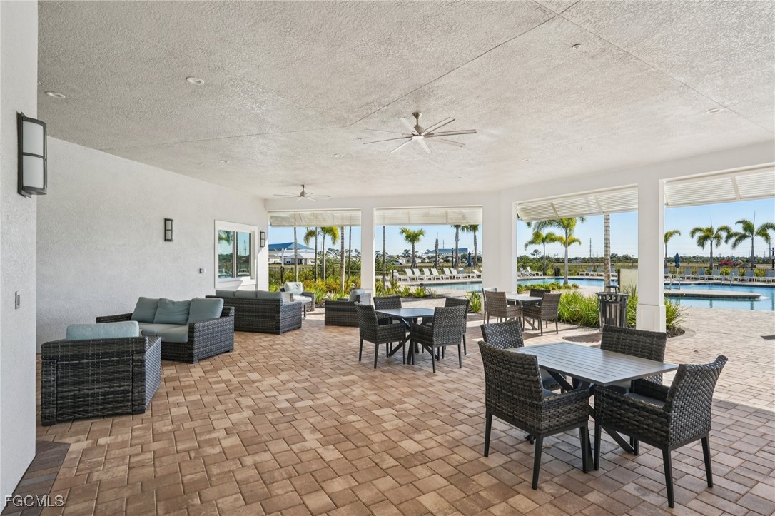 2841 Pillar Coral Ln Property Photo 24