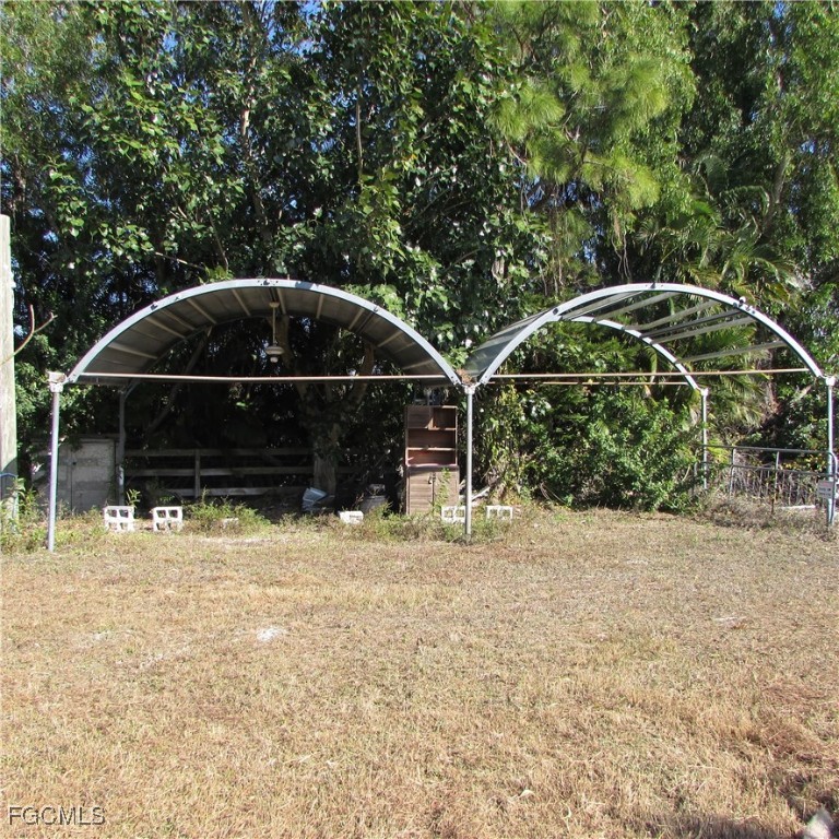 8390 Stringfellow Rd Property Photo 3