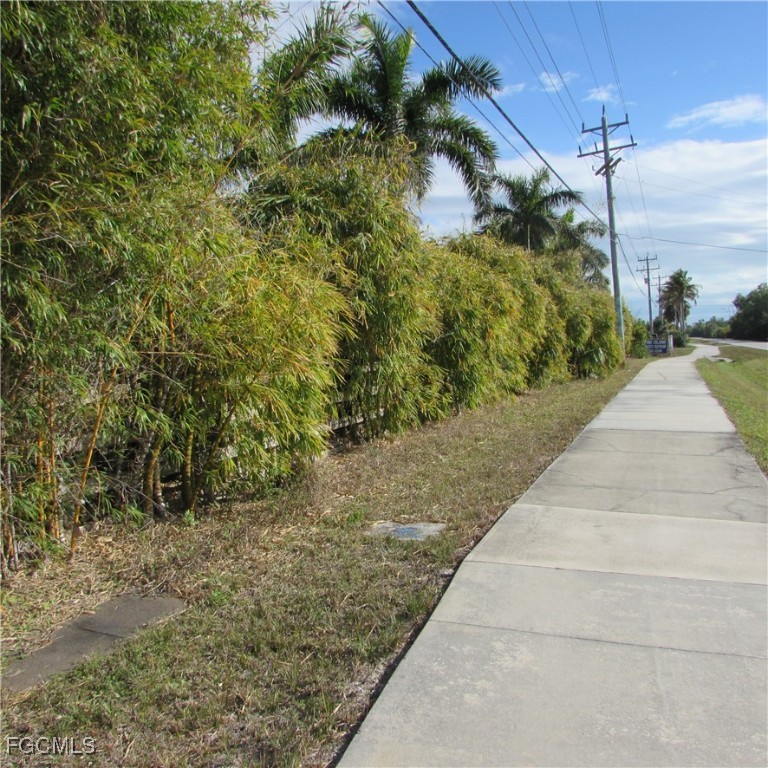 8390 Stringfellow Rd Property Photo 21