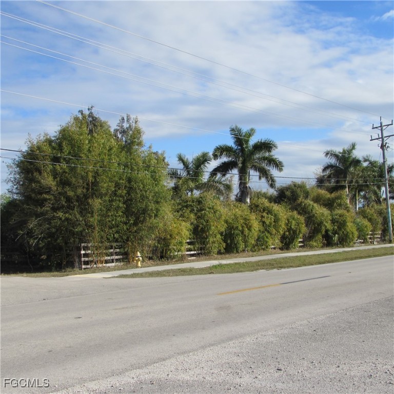 8390 Stringfellow Rd Property Photo 24
