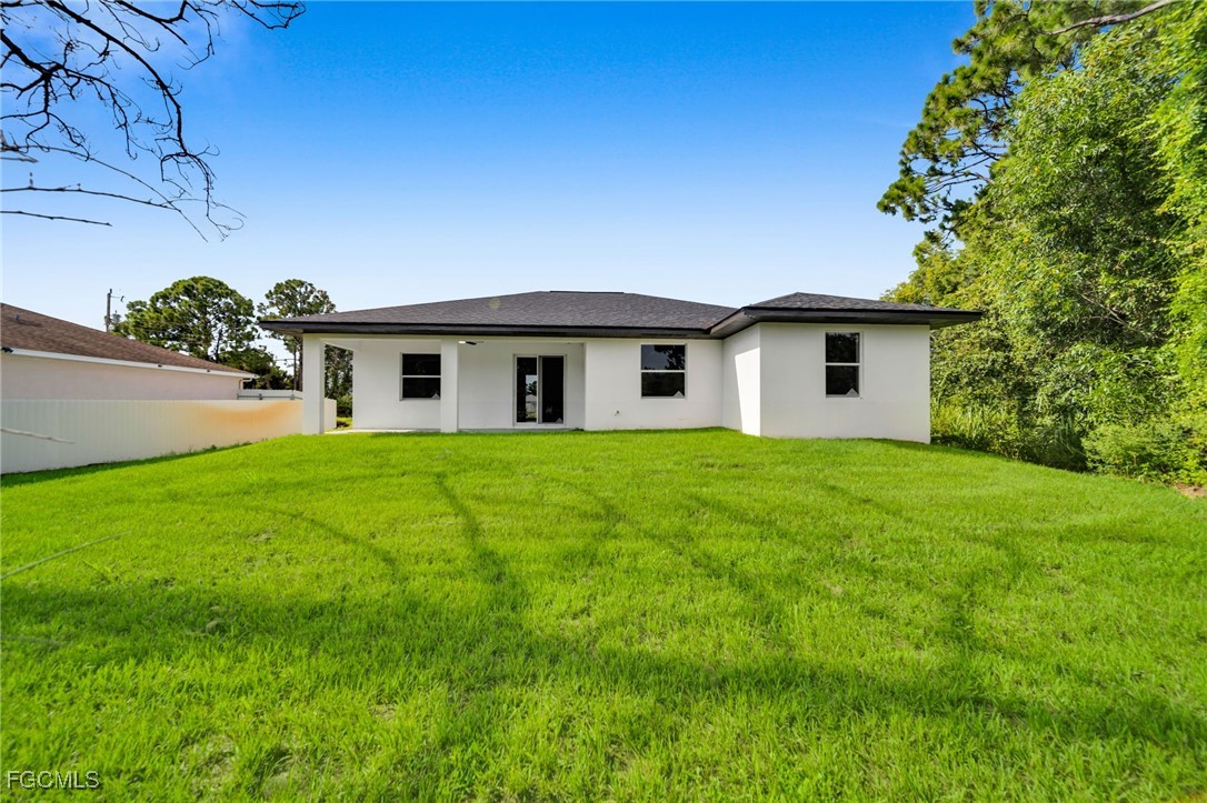 312 Harrison Dr Property Photo 3