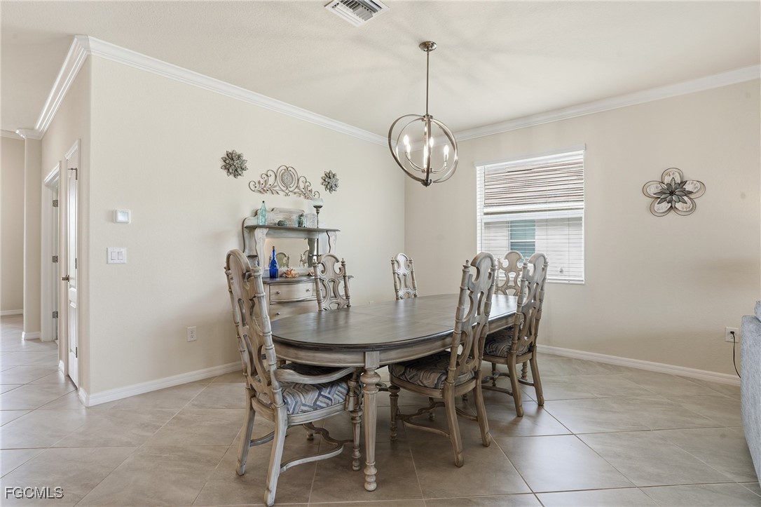 4025 E Hampton Cir Property Photo 7