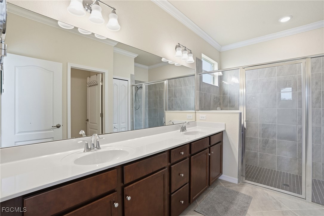 4025 E Hampton Cir Property Photo 17