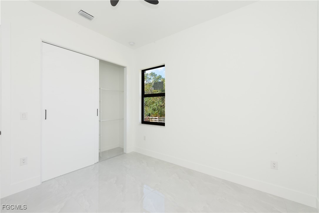 922 Sunrise Blvd Property Photo 37