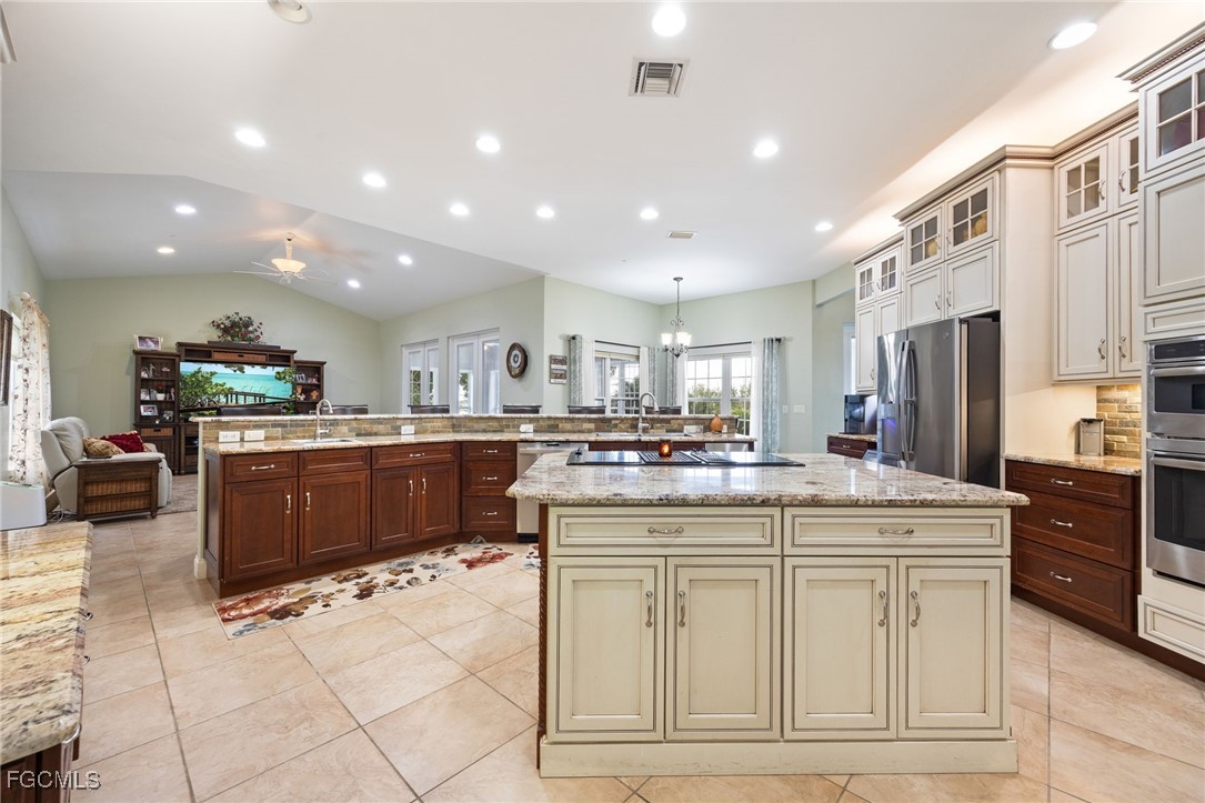 4013 Oak Haven Dr Property Photo 17