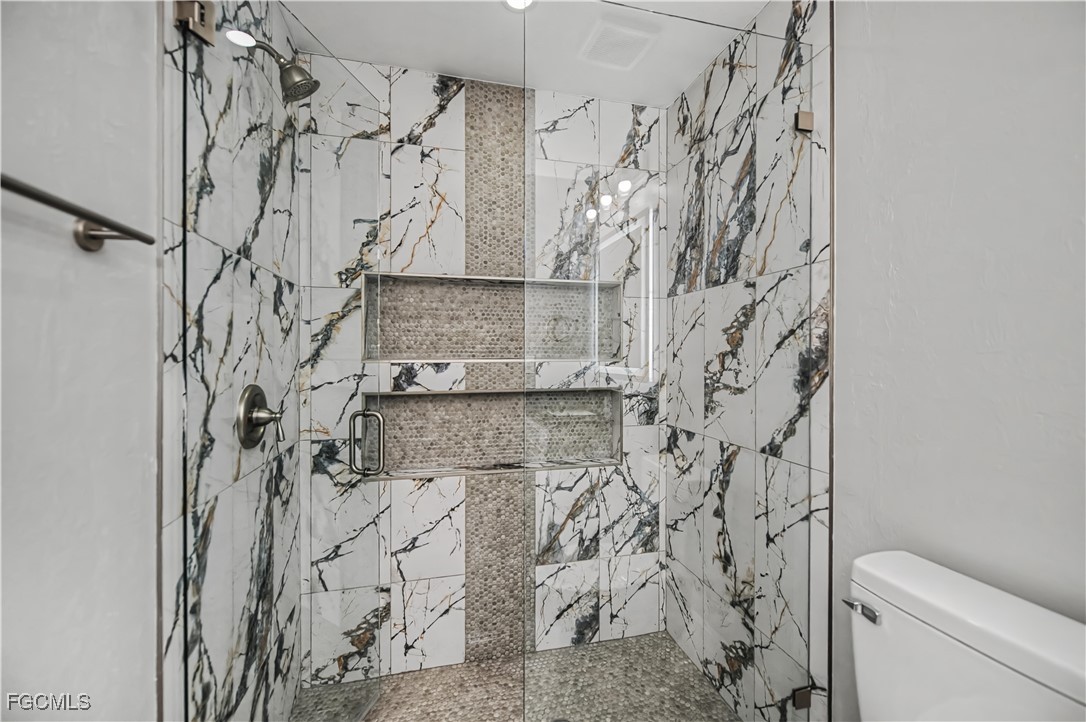 6203 Hob Ct Property Photo 15