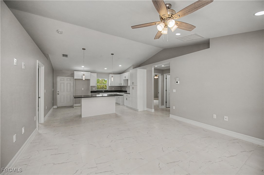 6203 Hob Ct Property Photo 40