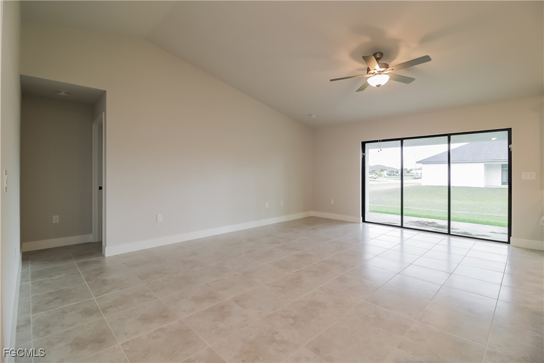 1005 Angelo Ave Property Photo 14