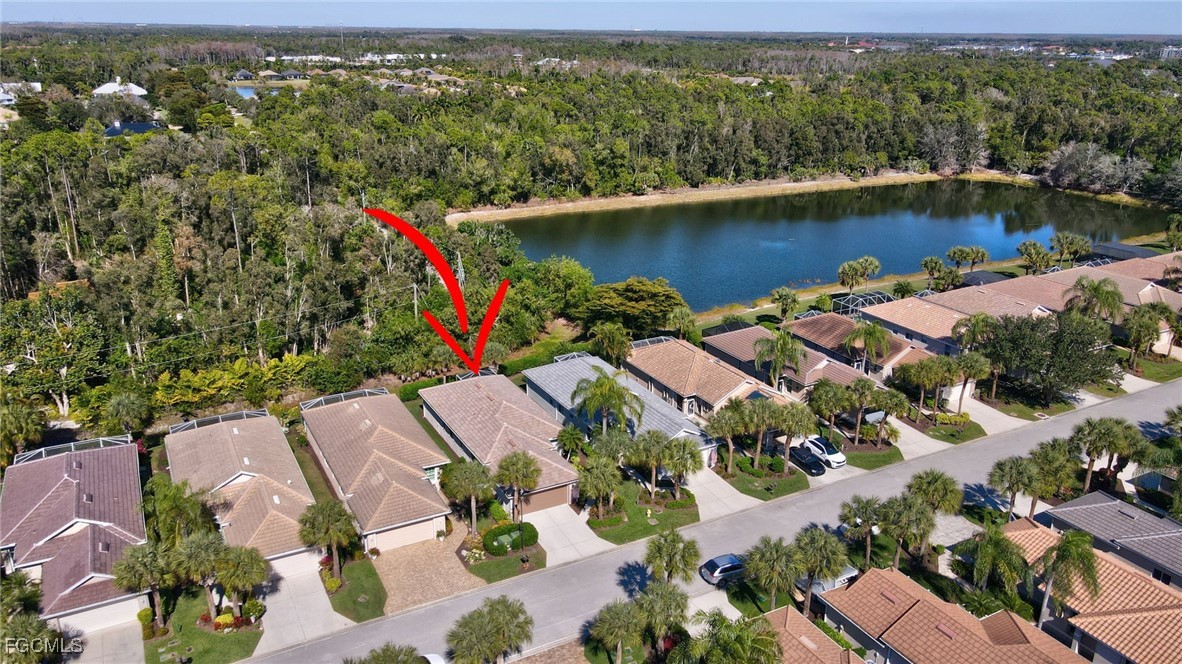 8103 Woodridge Pointe Dr Property Photo 3