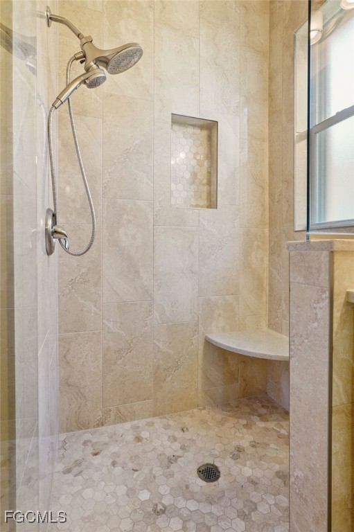 8103 Woodridge Pointe Dr Property Photo 16