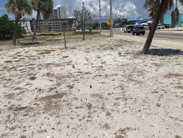 2370 Estero Blvd Property Photo 7