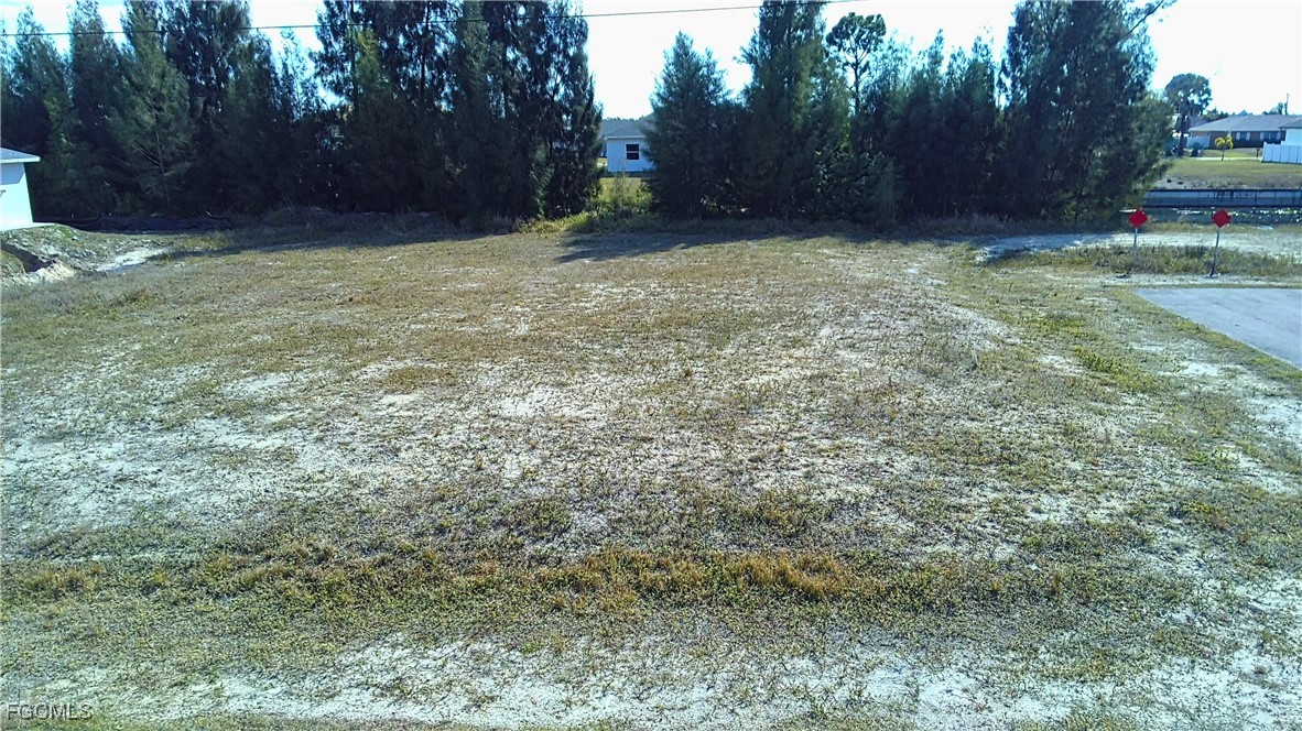 122 Ne 9th St Property Photo 2