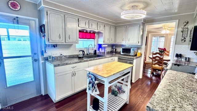 14667 Paul Revere Loop Property Photo 3