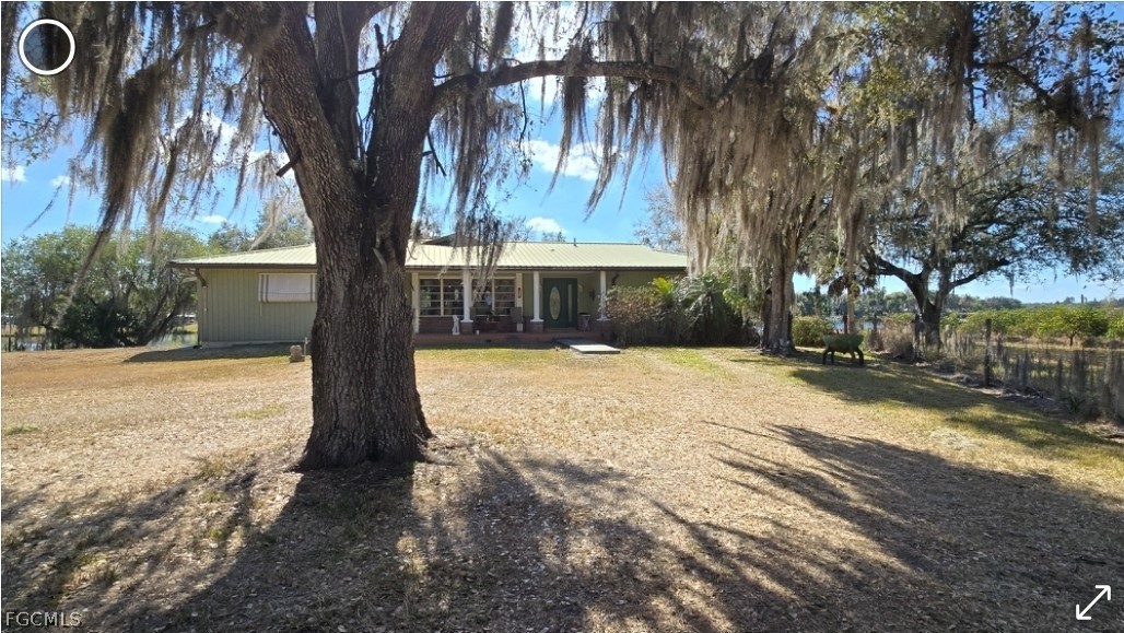 1209 County Rd 78 Property Photo