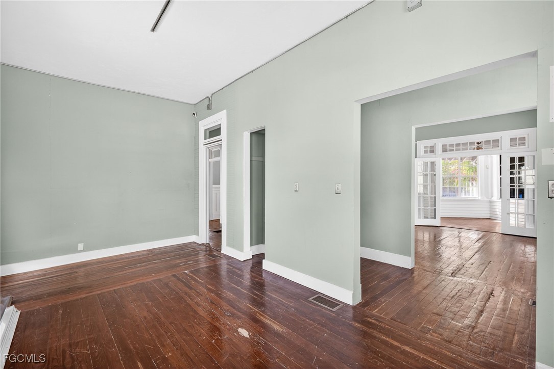 1793 Fowler St Property Photo 16