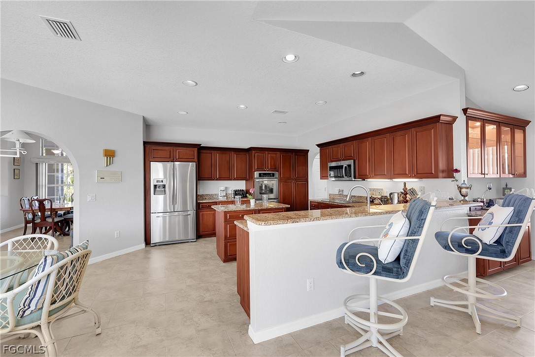 5010 Key Largo Ln Property Photo 18