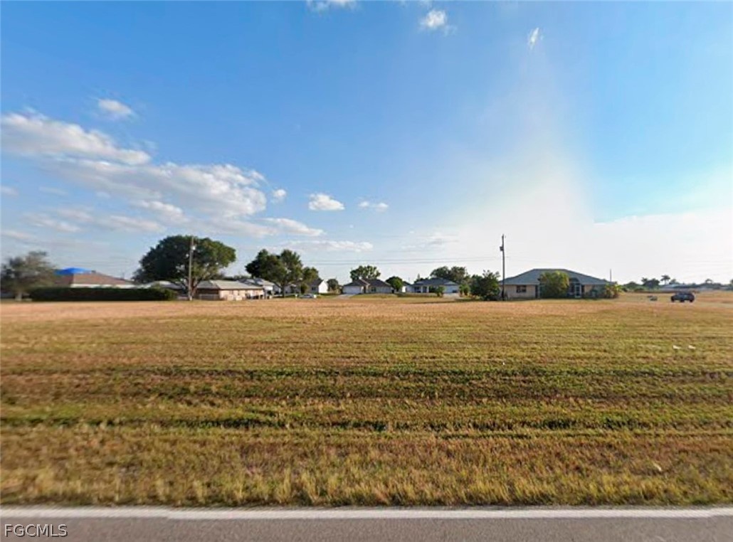 2108 Diplomat Pkwy E Property Photo 2