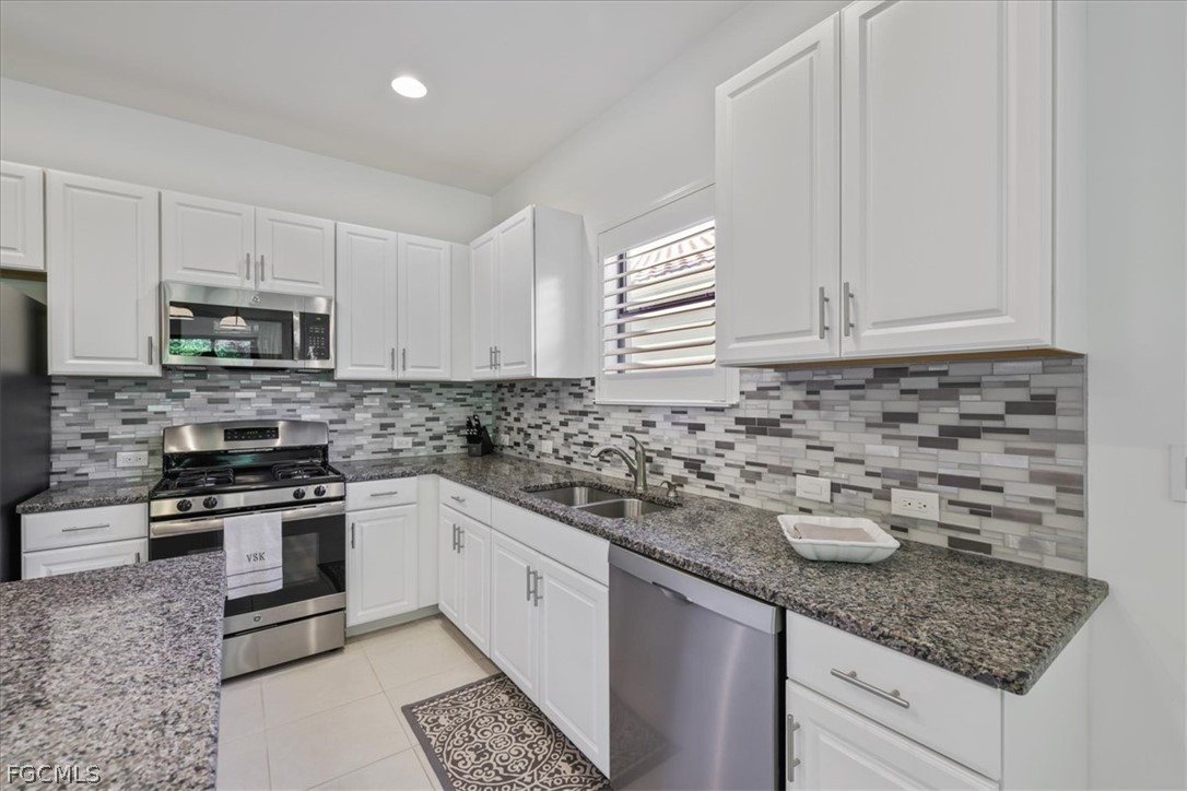 11508 Grey Egret Cir Property Photo 17