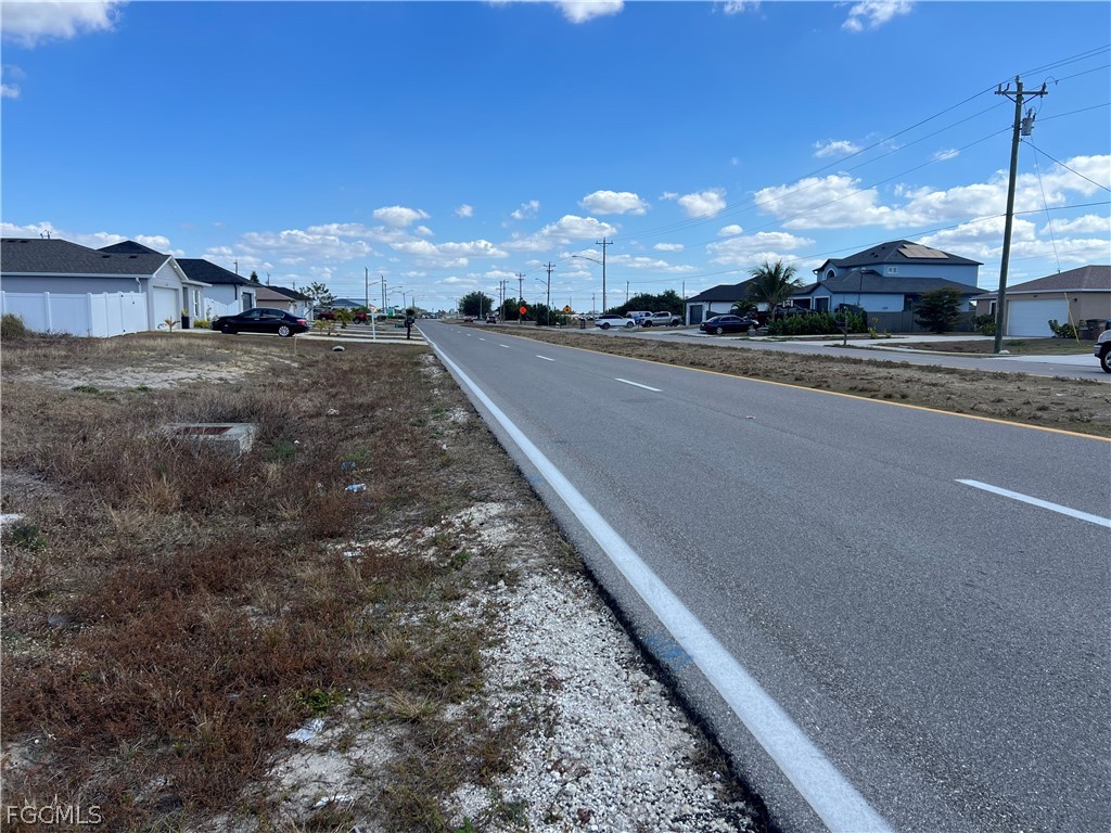 635 Tropicana Pkwy E Property Photo 2