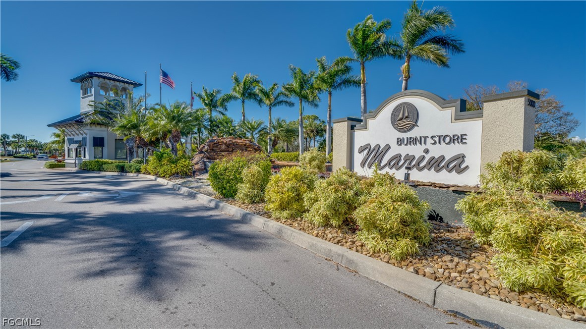 3181 Matecumbe Key RD 4