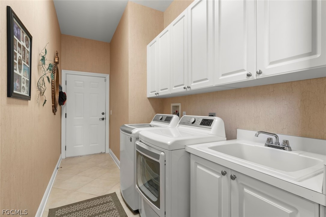 15431 Greenock Ln Property Photo 18