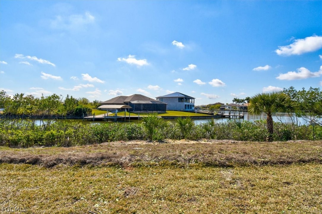 7796 Lakes Edge Ln Property Photo 28